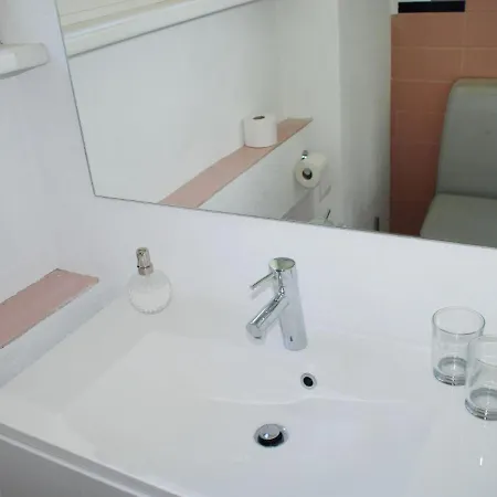 Vernice Gialla By Interhome Βίλα Minusio